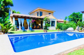 Villa Abaesko by Rock Rentals